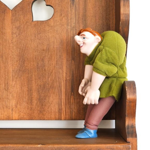 Vintage Disney's Hunchback of Notre Dame Quasimodo 9" Hand Puppet, Burger King - Picture 6 of 16